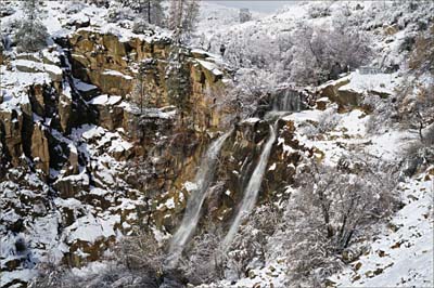 02south-creek-falls07568w