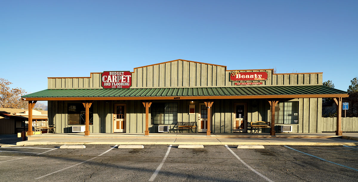 12wofford-shops4701w